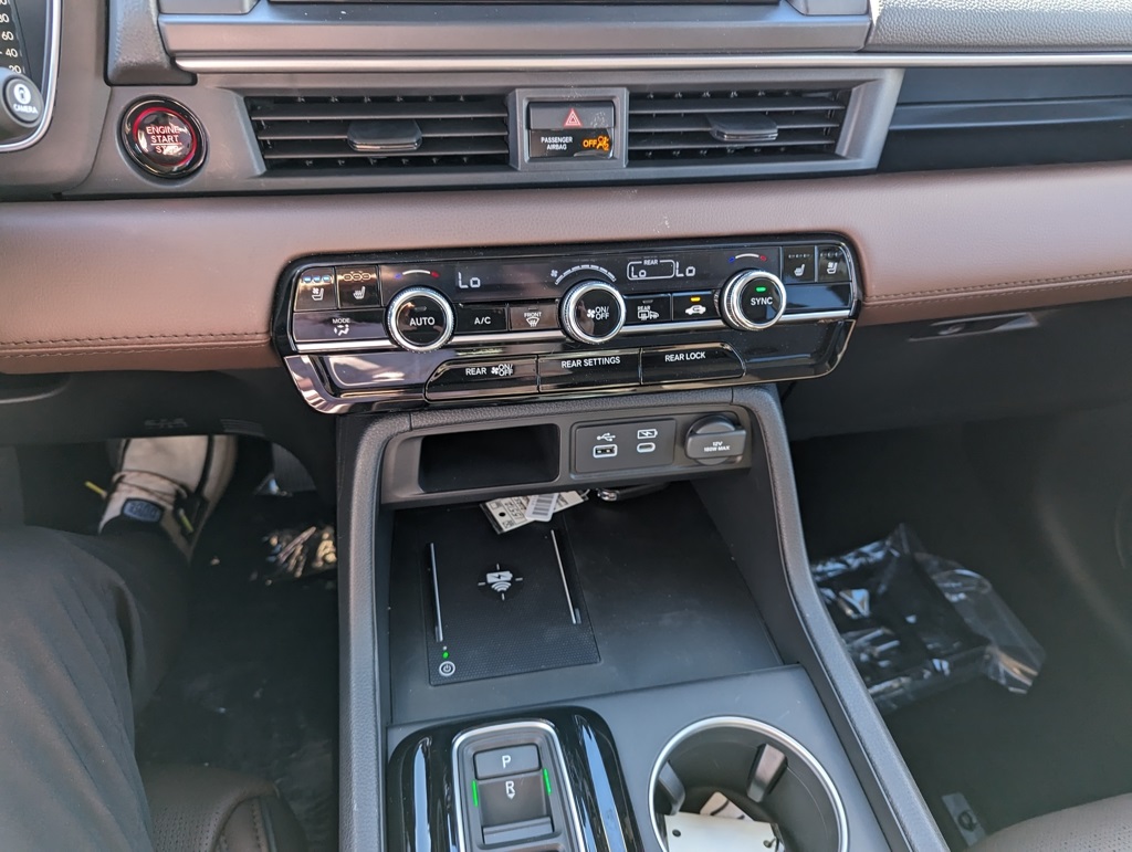 2025 Honda Pilot Elite photo 16