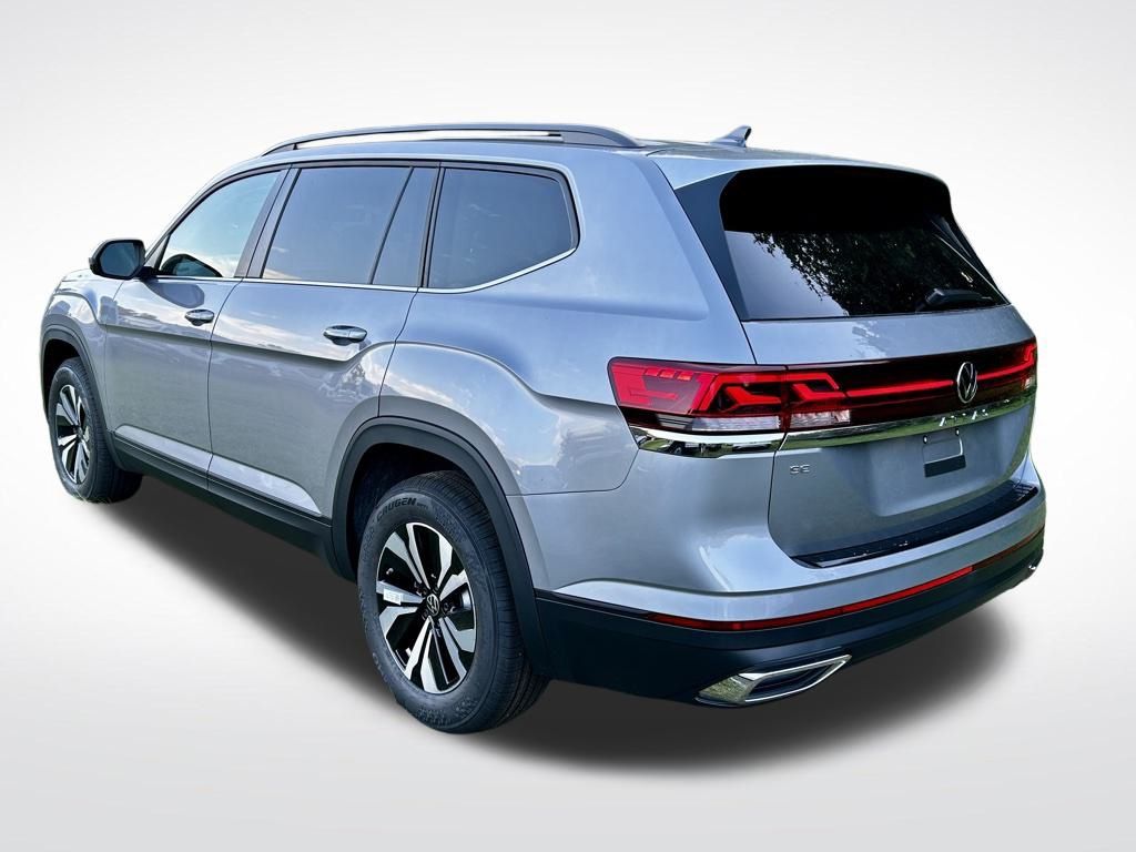 2026 Volkswagen Atlas SE photo 4