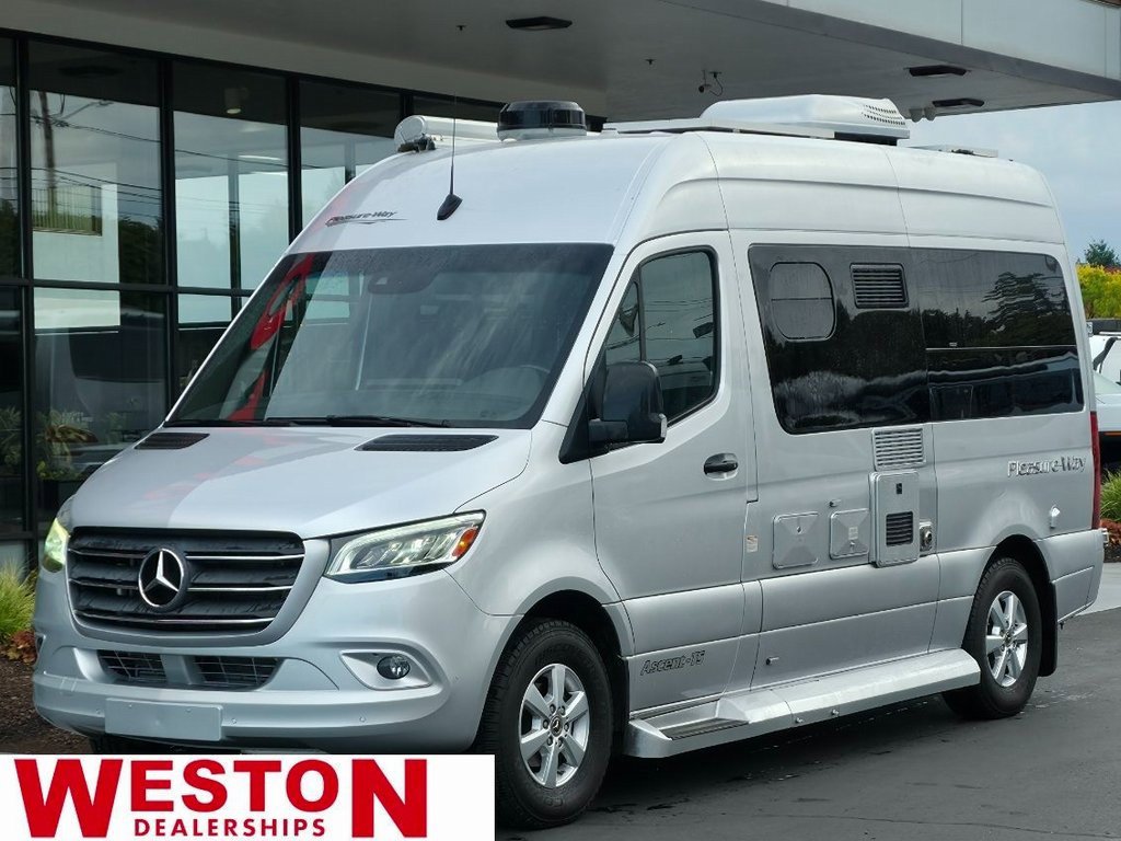 2019 Mercedes-Benz Sprinter Cargo Van Base's photo