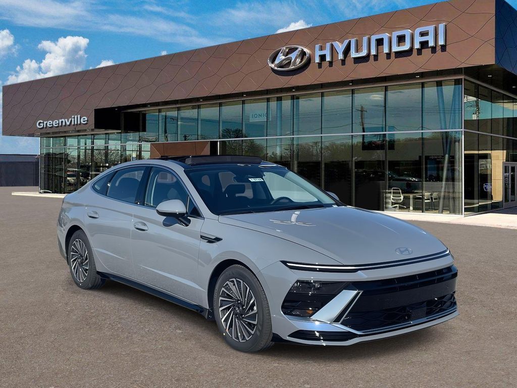 2026 Hyundai Sonata Hybrid SEL's photo