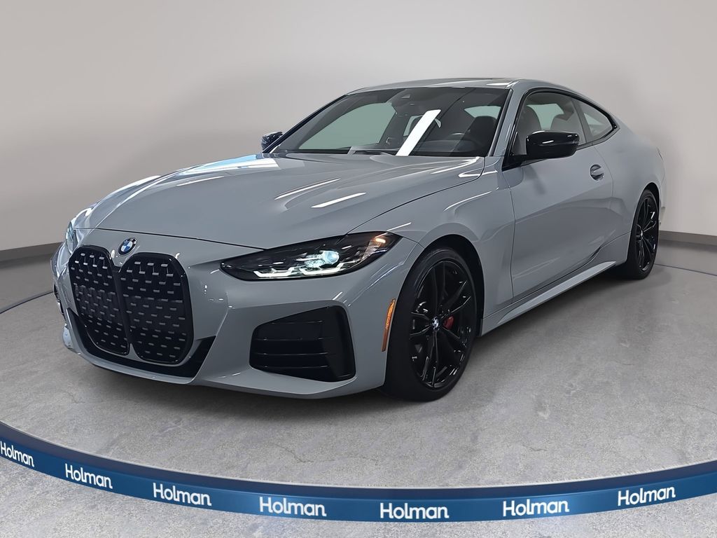 2022 BMW 4 Series M440i's photo