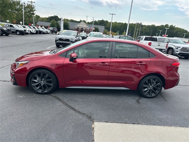 2023 Toyota Corolla SE photo 6