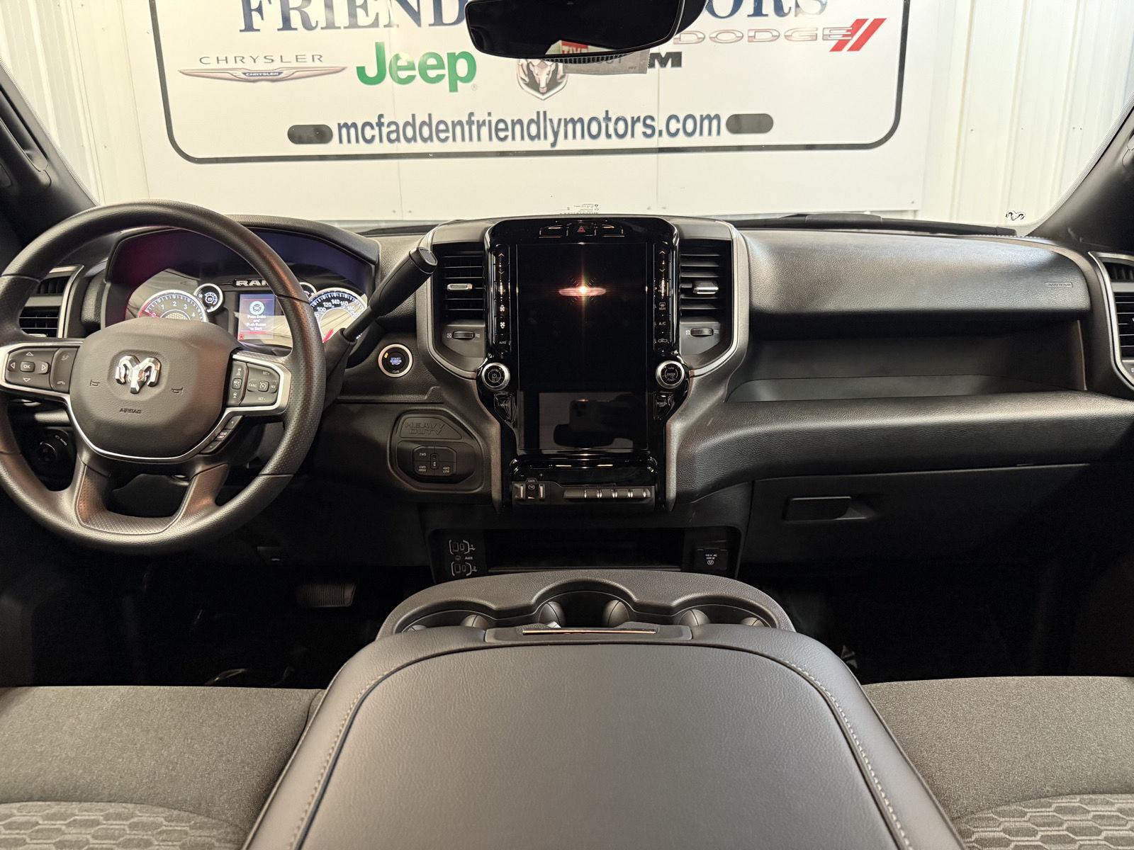 2026 Ram 2500 Tradesman photo 16