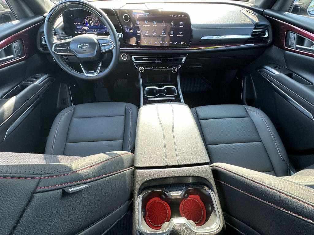 2025 Chevrolet Traverse Z71 photo 18