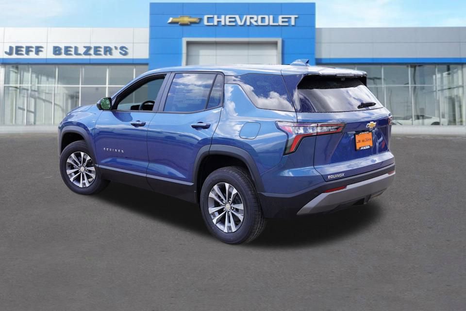 2026 Chevrolet Equinox LT photo 3