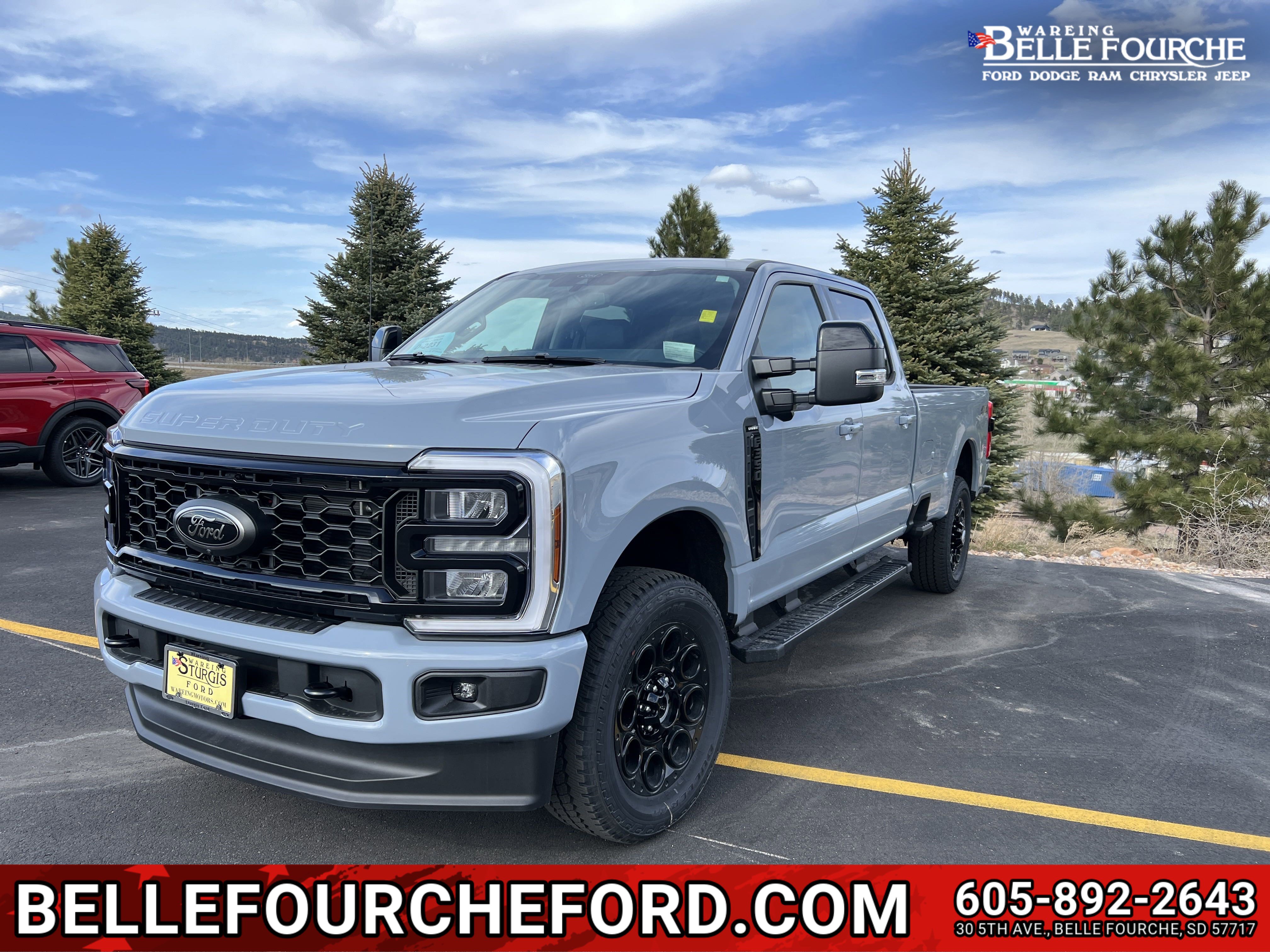2025 Ford F-350 Super Duty Lariat's photo