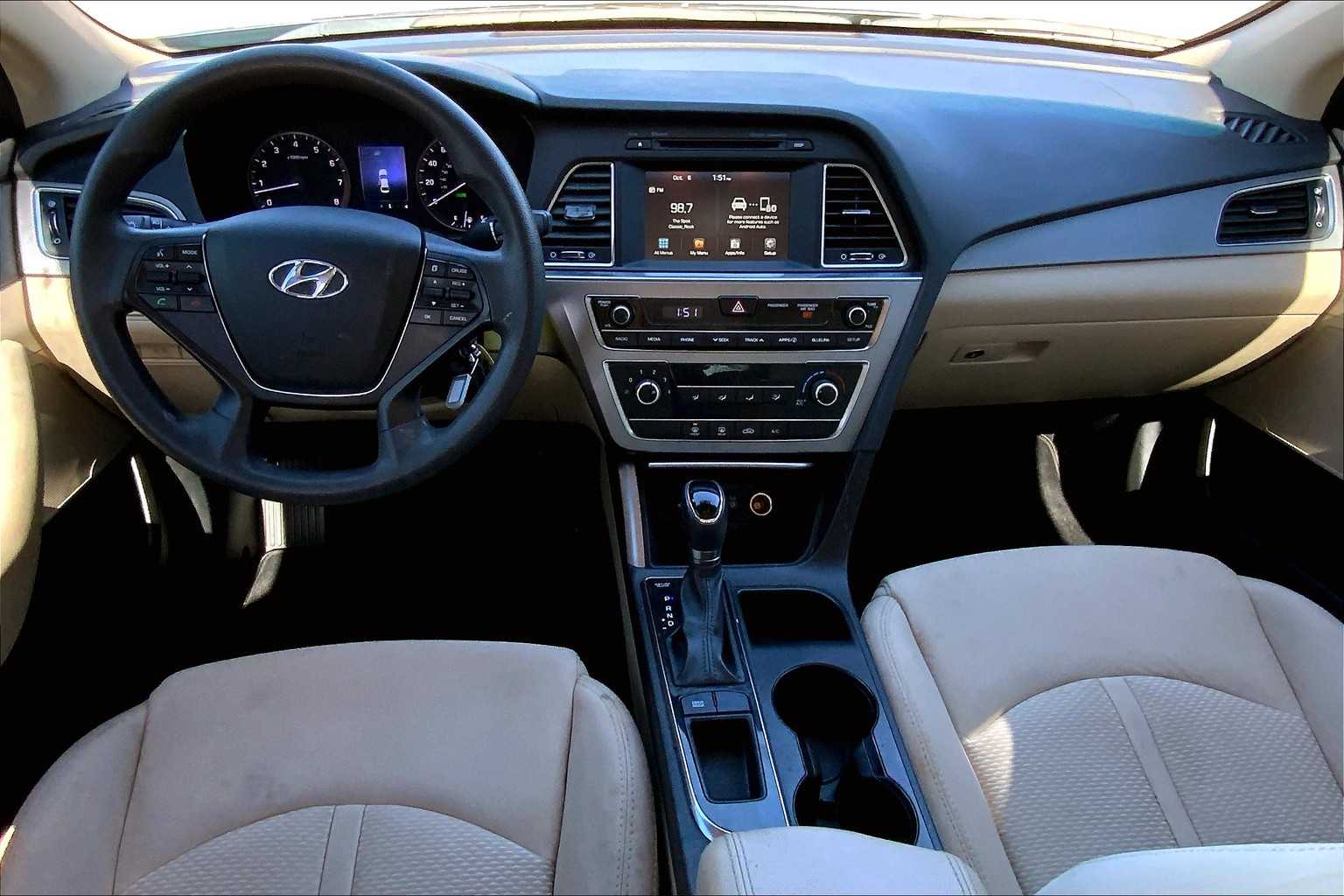 2016 Hyundai Sonata SE Eco photo 13