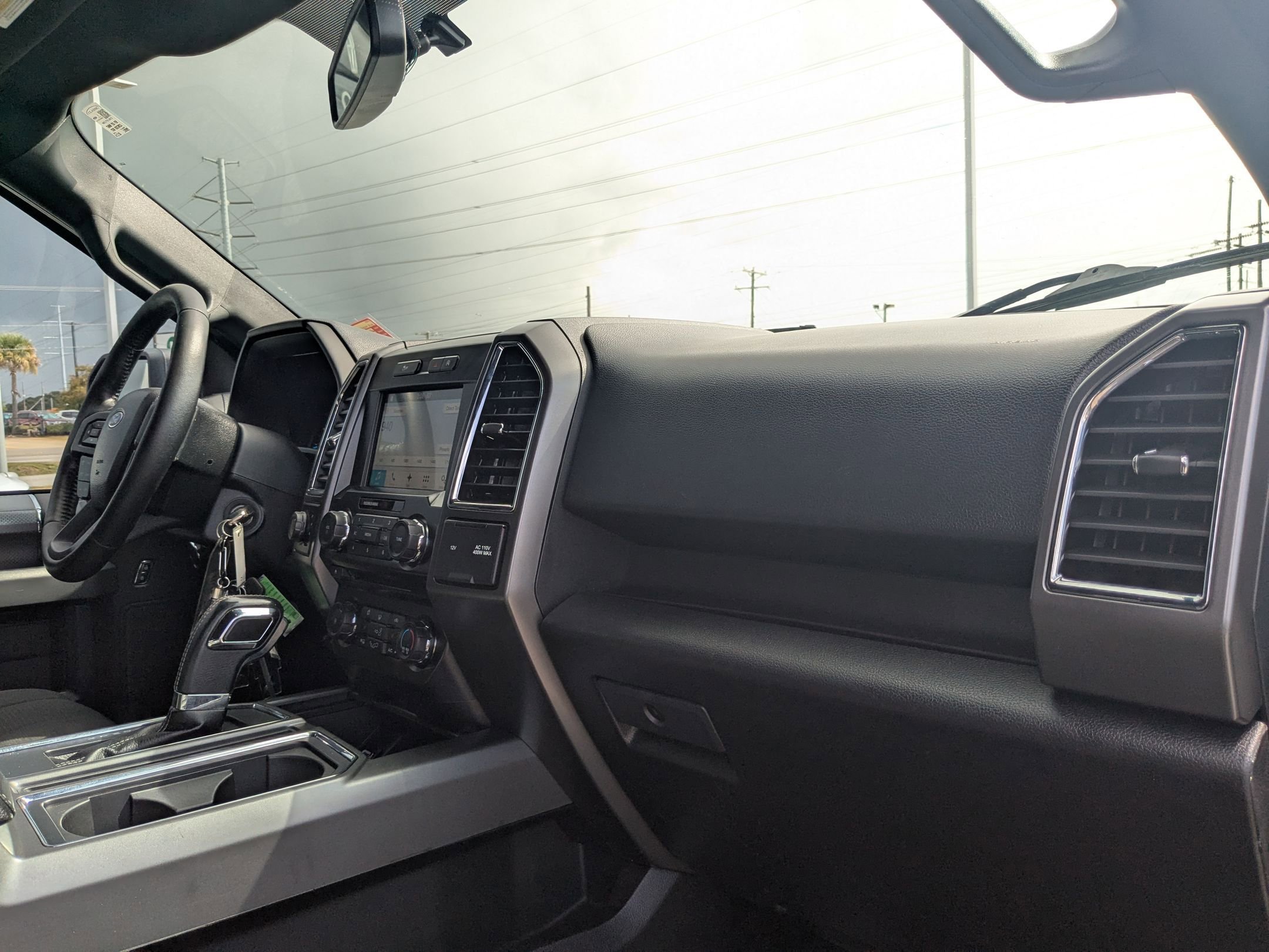 2017 Ford F-150 XLT photo 33