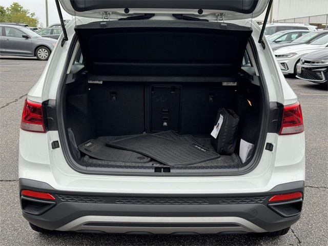 2022 Volkswagen Taos S photo 29