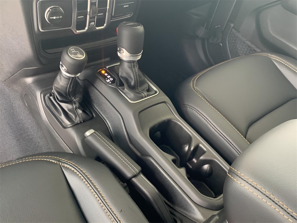 2025 Jeep Gladiator Sport photo 33
