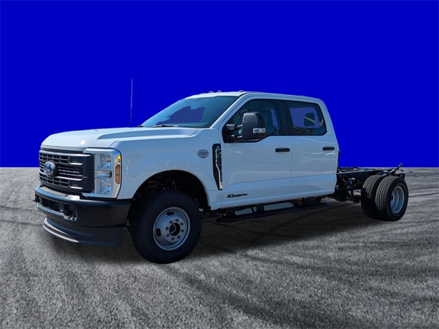 2026 Ford F-350 photo 8
