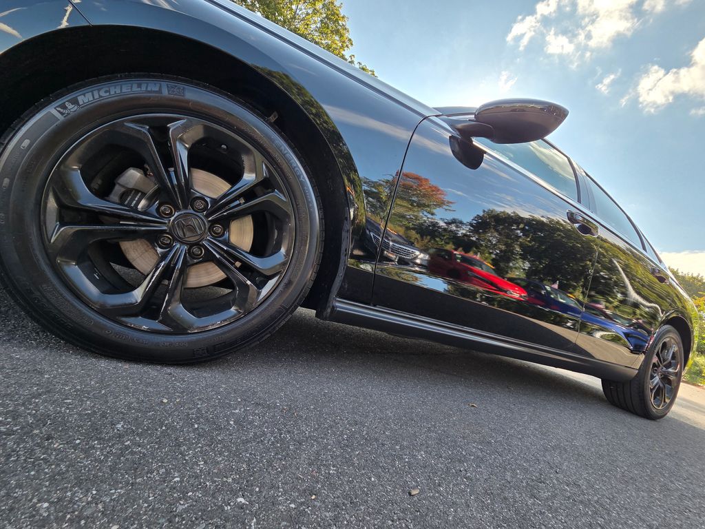 2024 Honda Accord EX photo 4