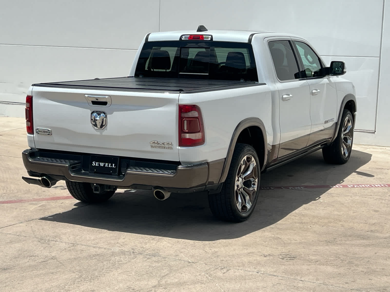 2020 Ram 1500 Longhorn photo 4