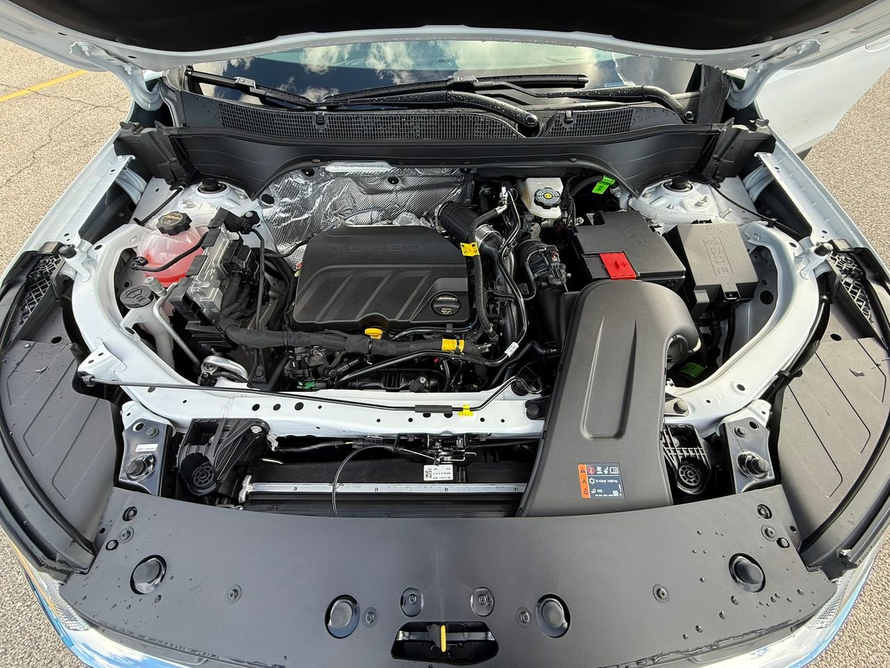 2025 Chevrolet Trax LT photo 29