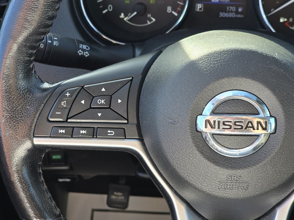 2021 Nissan Rogue Sport SV photo 12