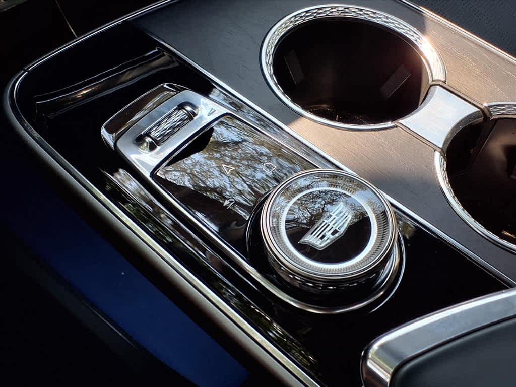 2024 Cadillac Lyriq Luxury photo 17