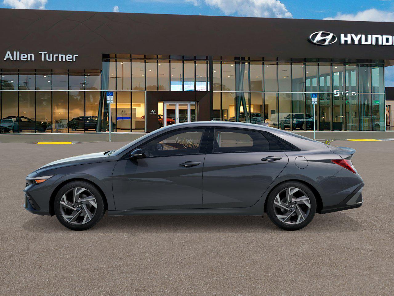 2025 Hyundai Elantra SEL Sport photo 2