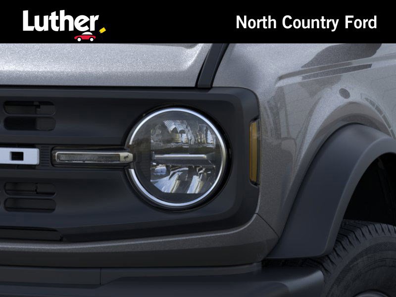 2025 Ford Bronco Base photo 15