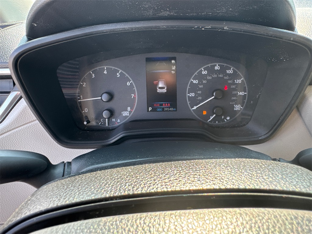 2024 Toyota Corolla Cross L photo 23