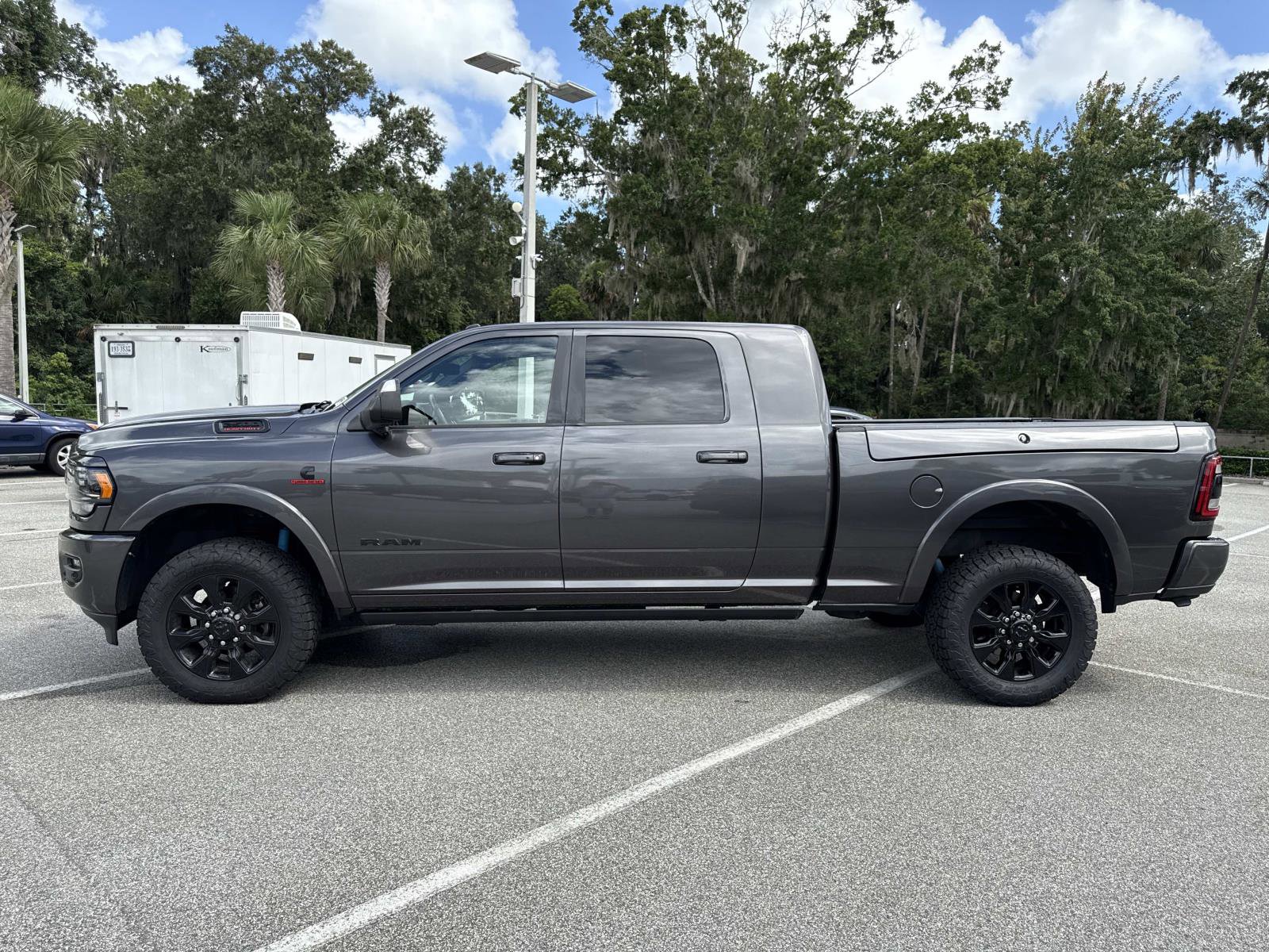 2022 Ram 2500 Limited photo 6