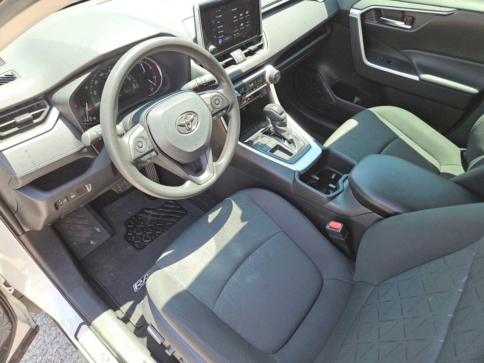 Used 2024 Ice Cap Toyota XLE image 15