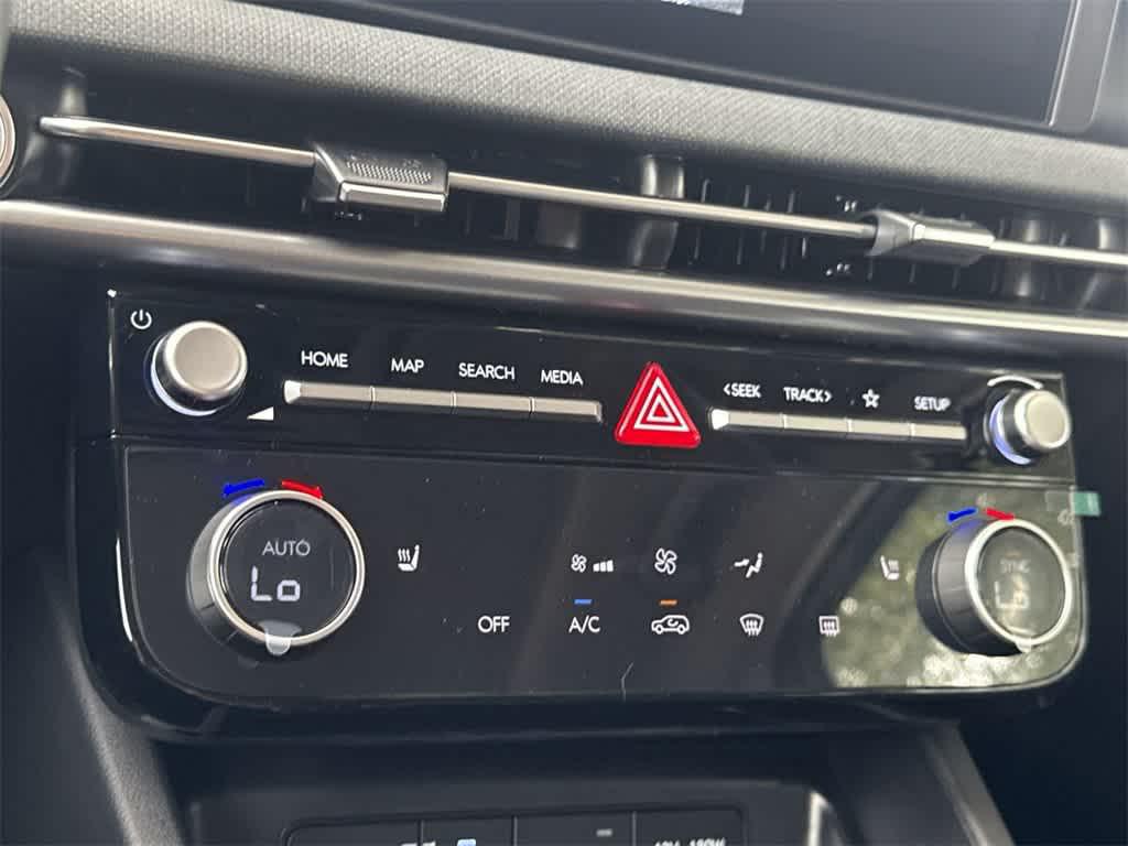 2025 Hyundai Tucson SEL Convenience photo 18