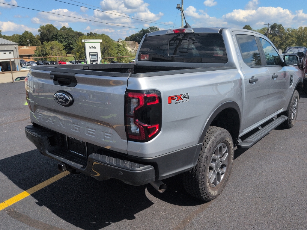2024 Ford Ranger XLT photo 2