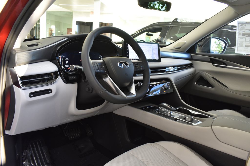 2026 Infiniti QX60 Luxe AWD photo 11