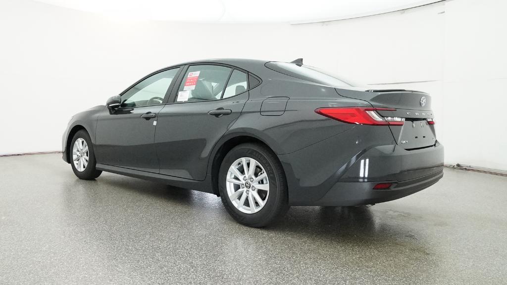 2026 Toyota Camry LE photo 14