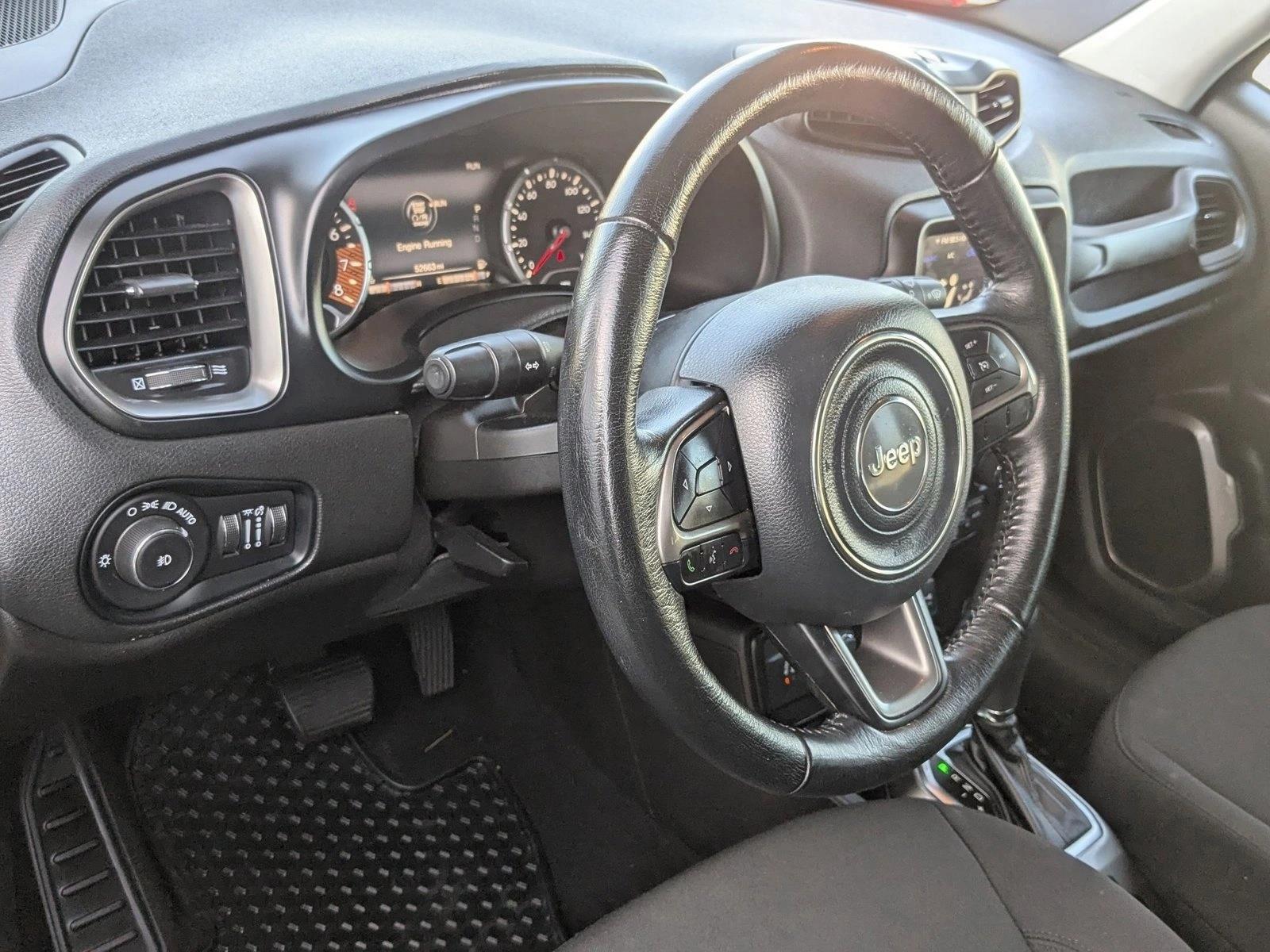 2022 Jeep Renegade Latitude photo 8