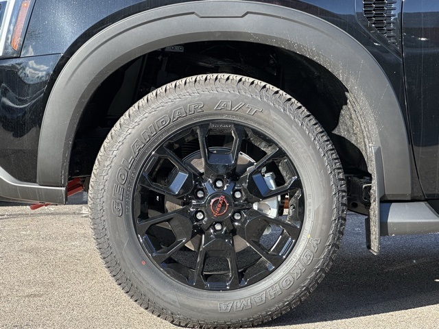 2025 Nissan Armada photo 5