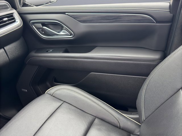 2024 Gmc Yukon SLT photo 23