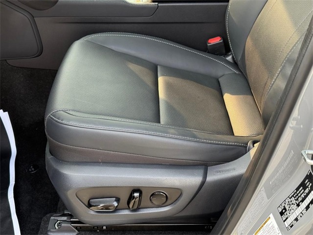 2024 Lexus GX 550 Premium photo 17