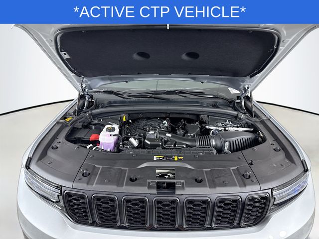 2025 Jeep Grand Cherokee Laredo Altitude photo 27