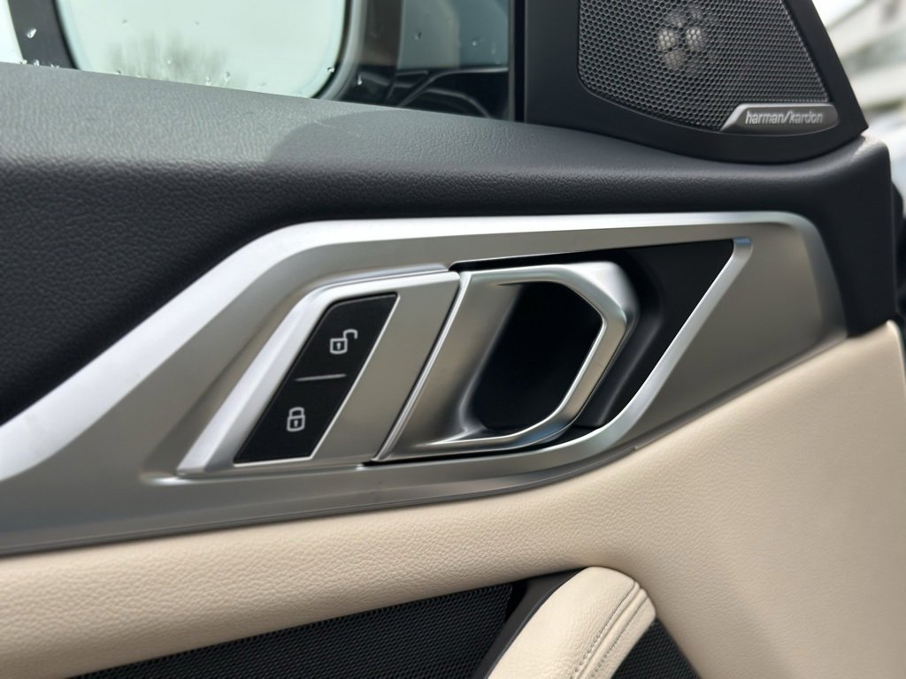 2025 Bmw i4 xDrive40 photo 18