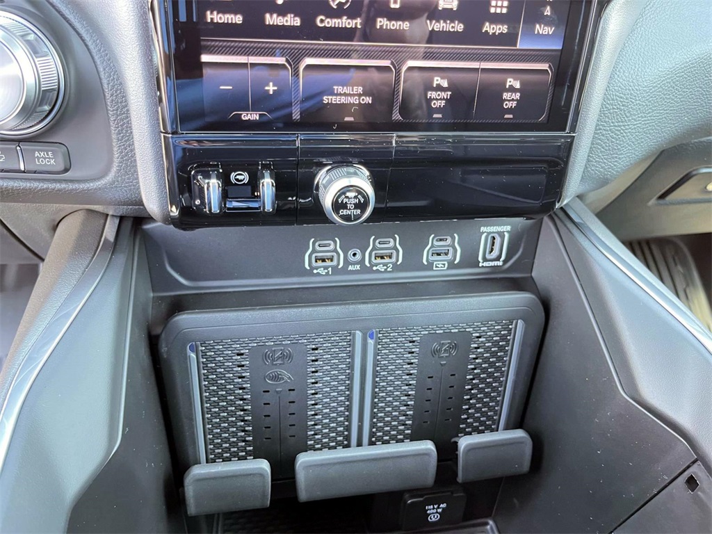2026 Ram 1500 Laramie photo 18