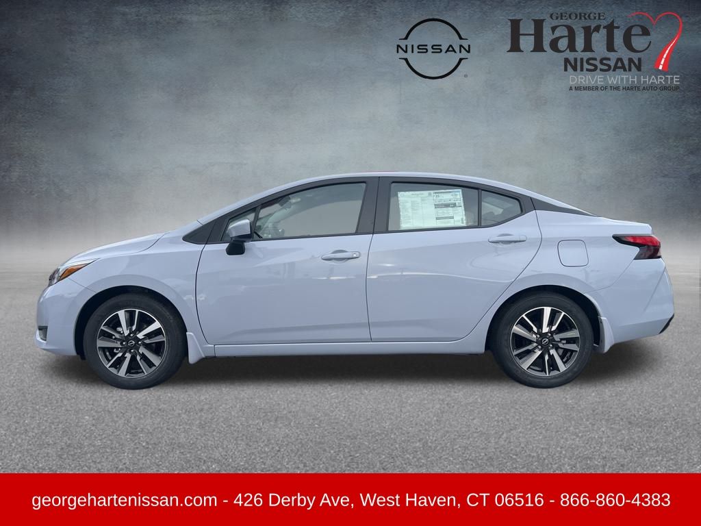 2025 Nissan Versa 1.6 SV photo 2