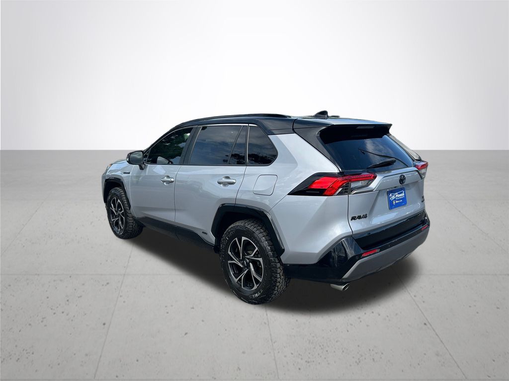 2020 Toyota RAV4 Hybrid XSE photo 9