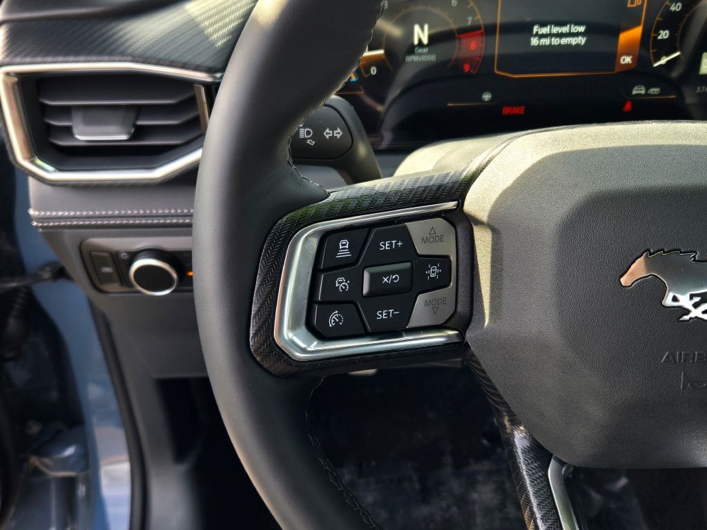 2025 Ford Mustang GT Premium photo 20