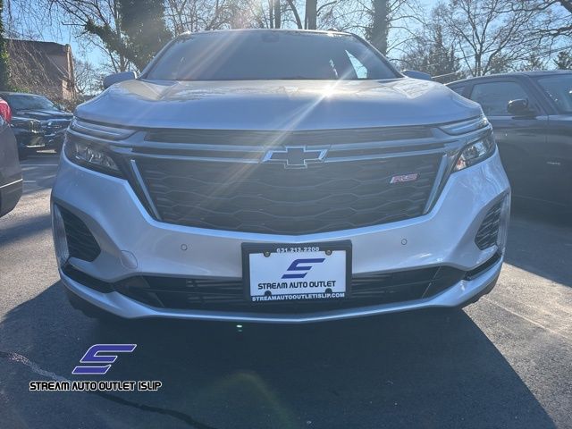 2022 Chevrolet Equinox RS photo 2