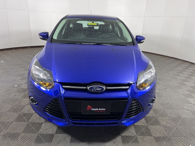 Used 2014 Ford Focus Titanium with VIN 1FADP3N27EL184860 for sale in Shakopee, Minnesota