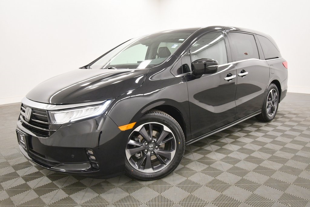 2023 Honda Odyssey Elite photo 2
