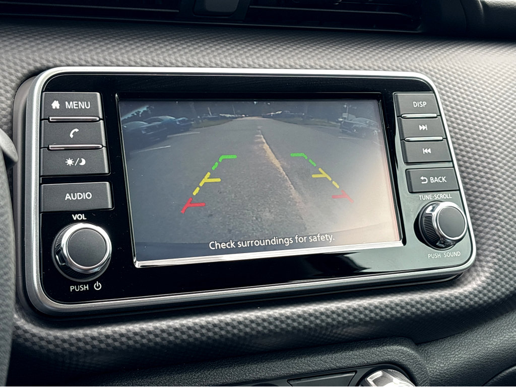 2020 Nissan Kicks SV photo 18