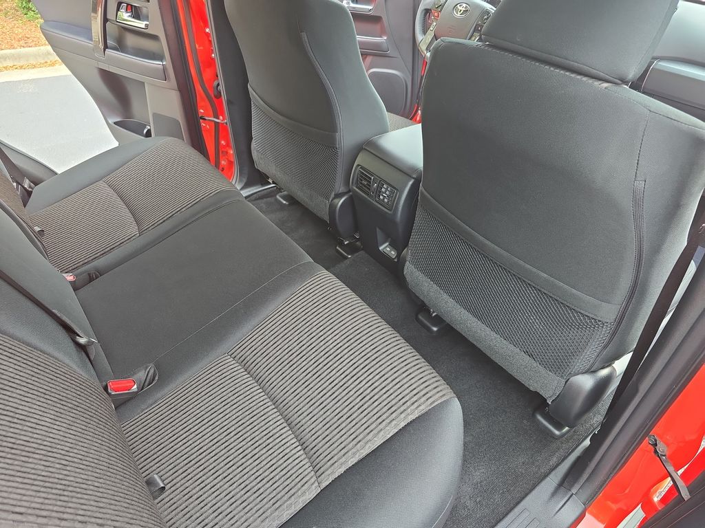 2024 Toyota 4Runner TRD Off-Road photo 11