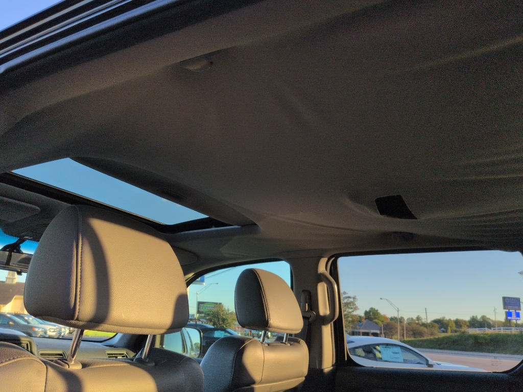 2012 Honda Ridgeline RTL photo 3