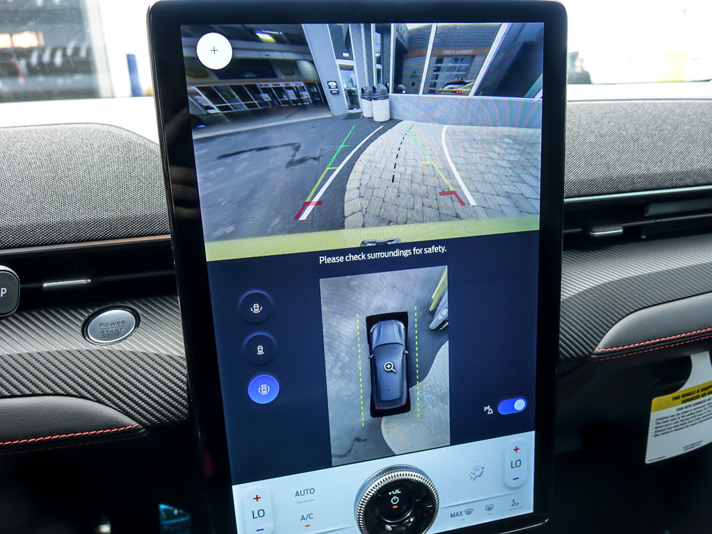 2025 FORD MUSTANG MACH-E - Image 17