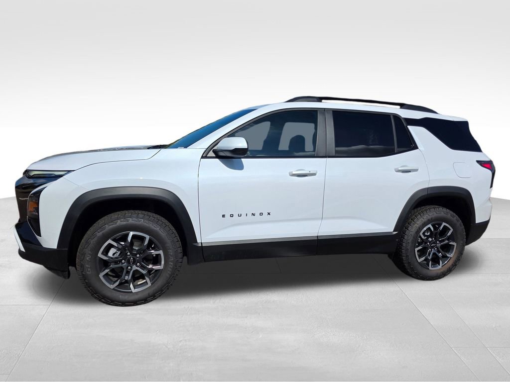 2026 Chevrolet Equinox ACTIV photo 3