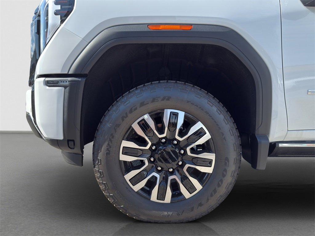 2025 Gmc Sierra 2500 HD Denali Ultimate photo 3
