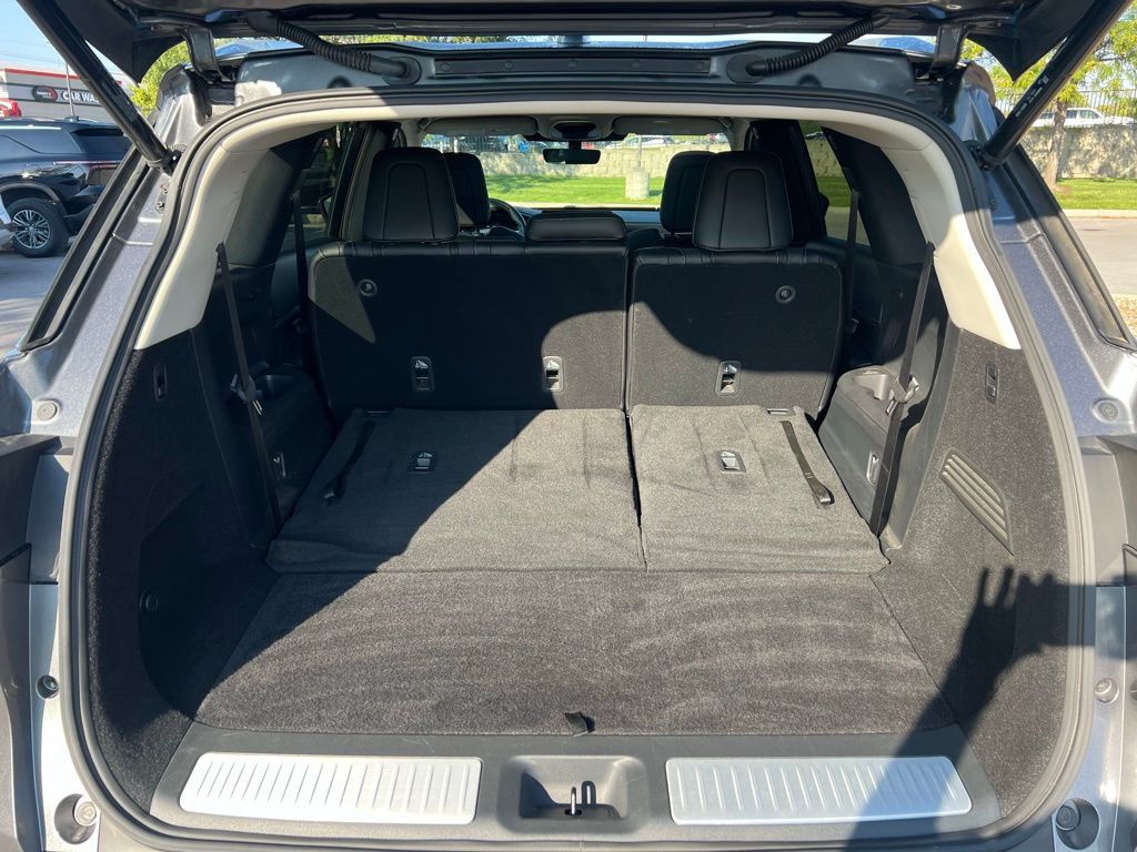2023 Infiniti QX60 Luxe AWD photo 23