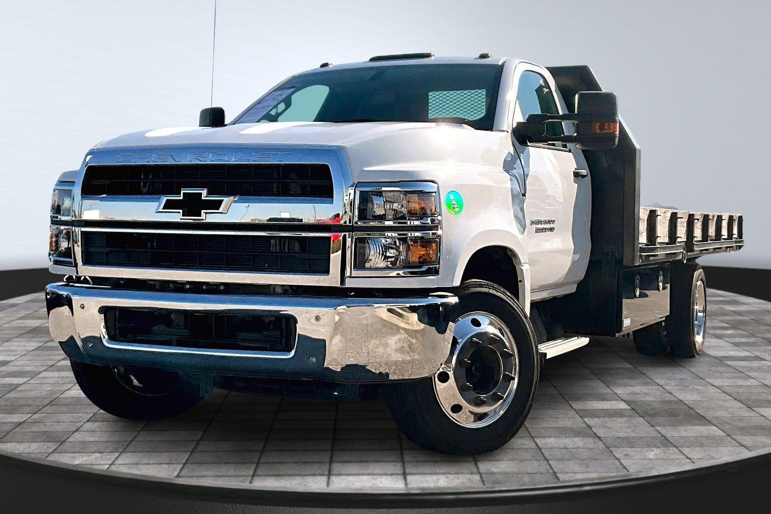 2019 Chevrolet Silverado 4500 Medium Duty Chassis Cab Work Truck's photo